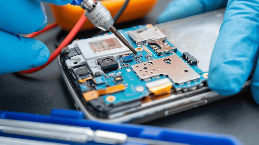 top 10 mobile repairing institute in hyderabad