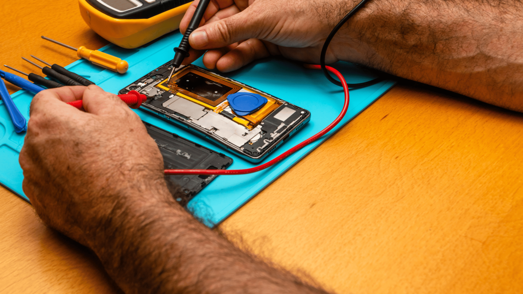 Advanced iPhone Repairing Course in Hyderabad